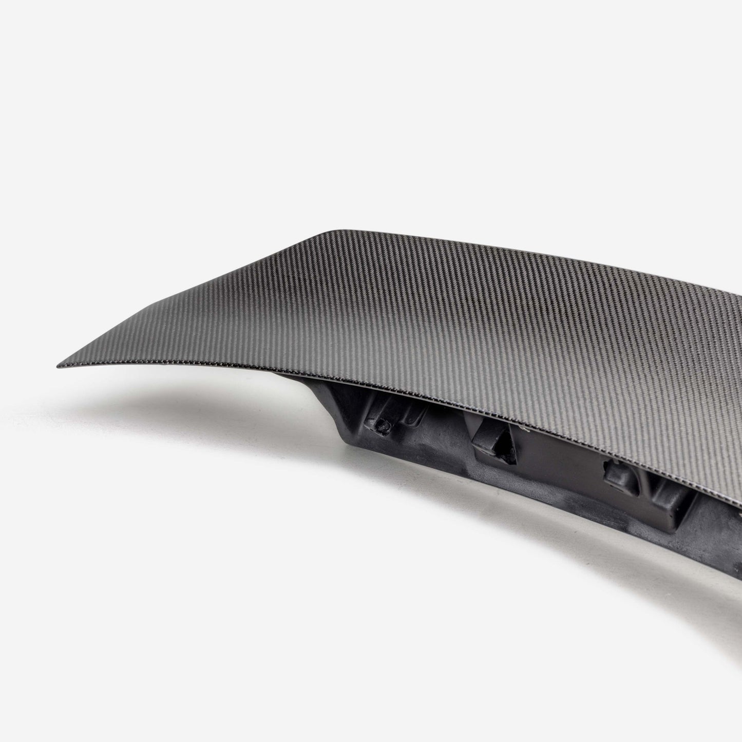 S650 Carbon Fiber Spoiler Module Replacement